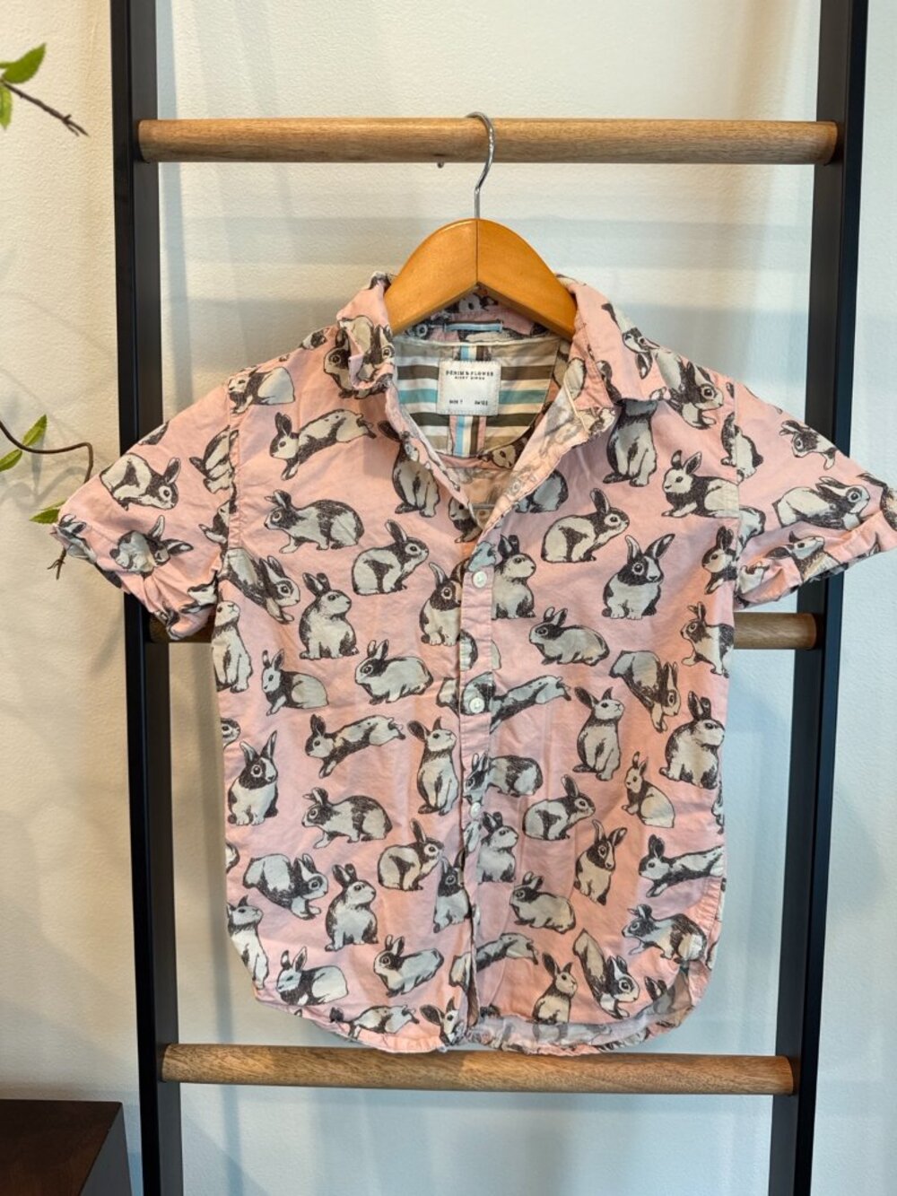 Denim & Flower Ricky Singh Boys Rabbit Print Button Down Shirt Size 7